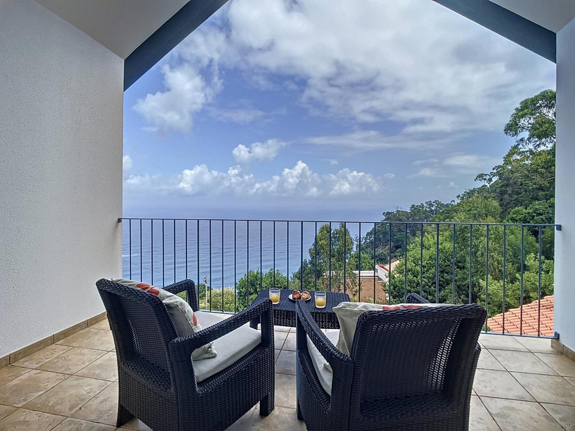 Vinhaticos Villa By Atlantic Holiday Porto Moniz Εξωτερικό φωτογραφία
